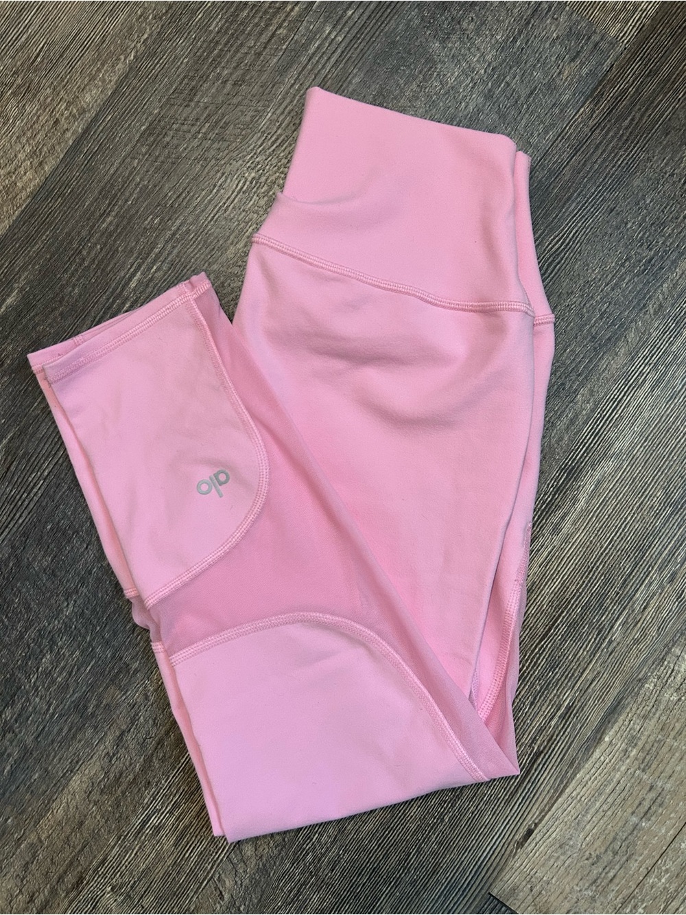 EUC ALO Workout Leggings